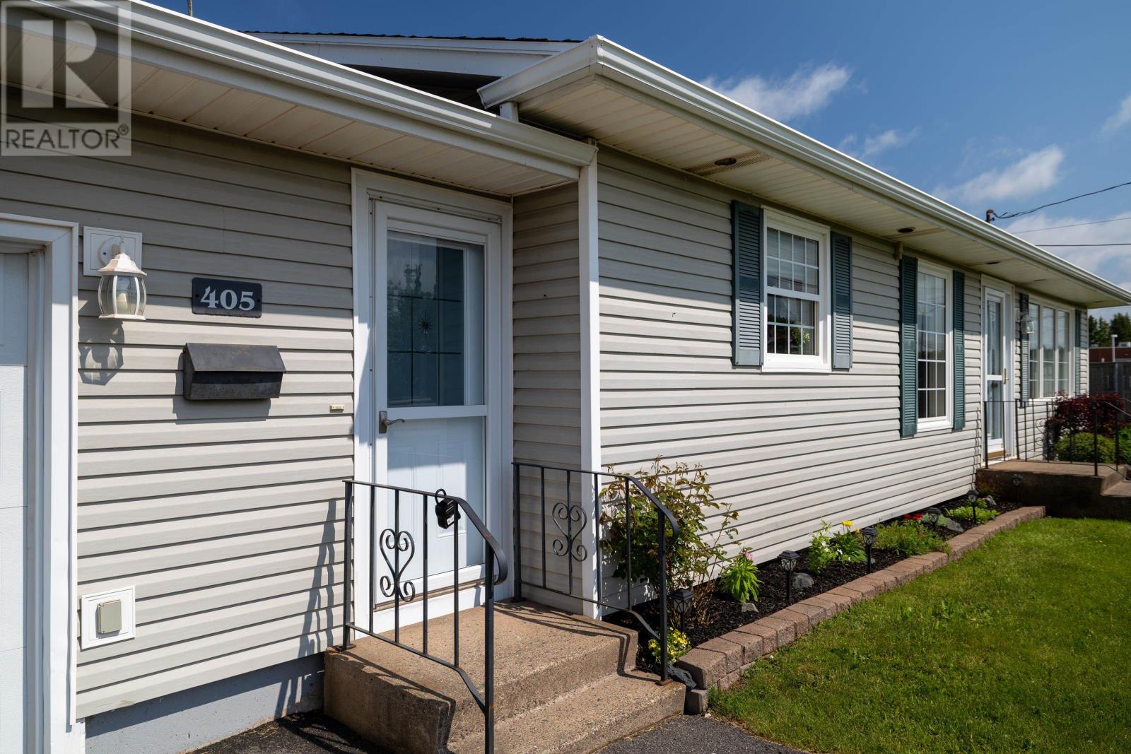 Property at 405 St. Peter's Road image 3