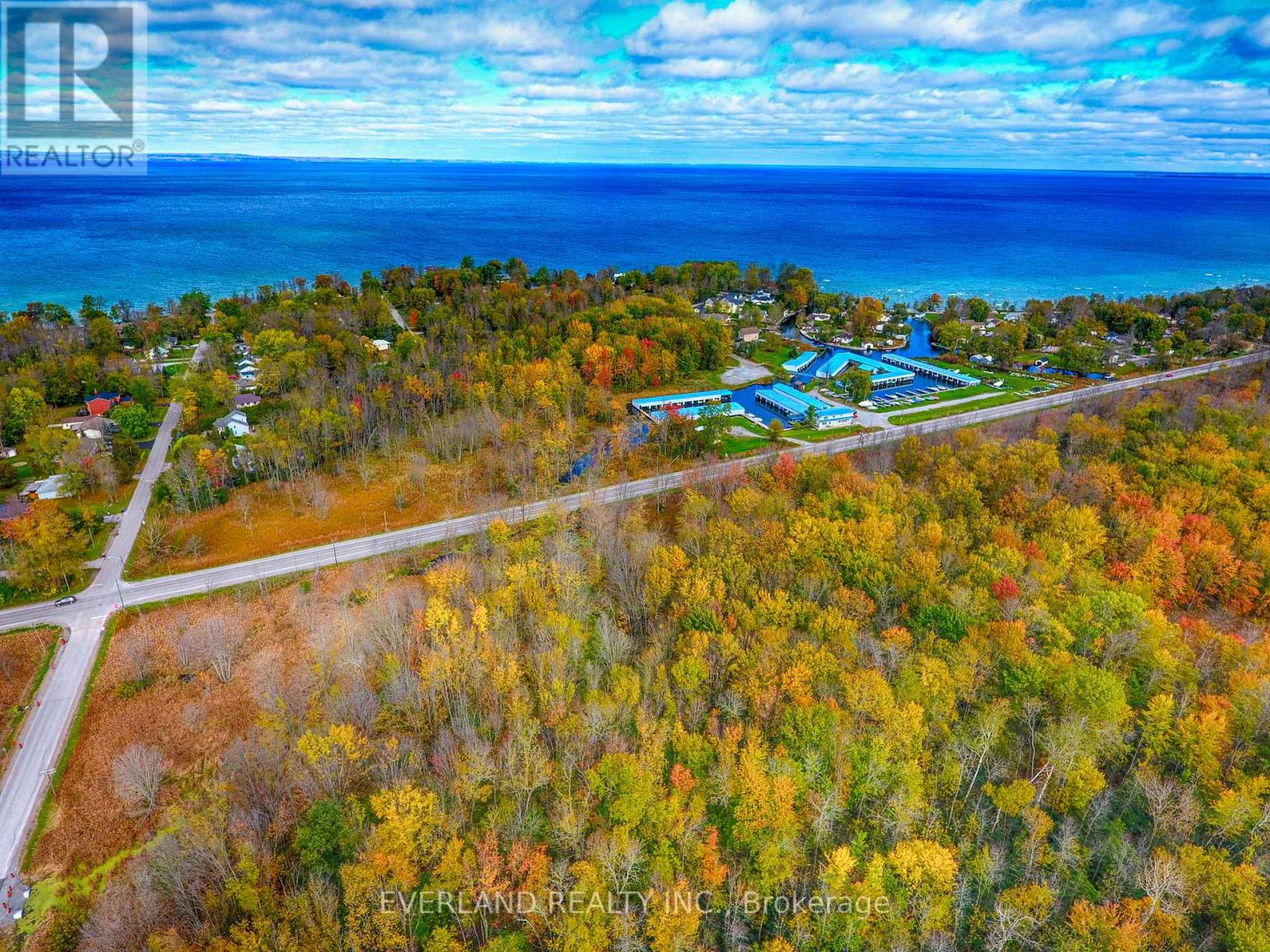 27001 CIVIC CENTRE ROAD, Georgina, Ontario