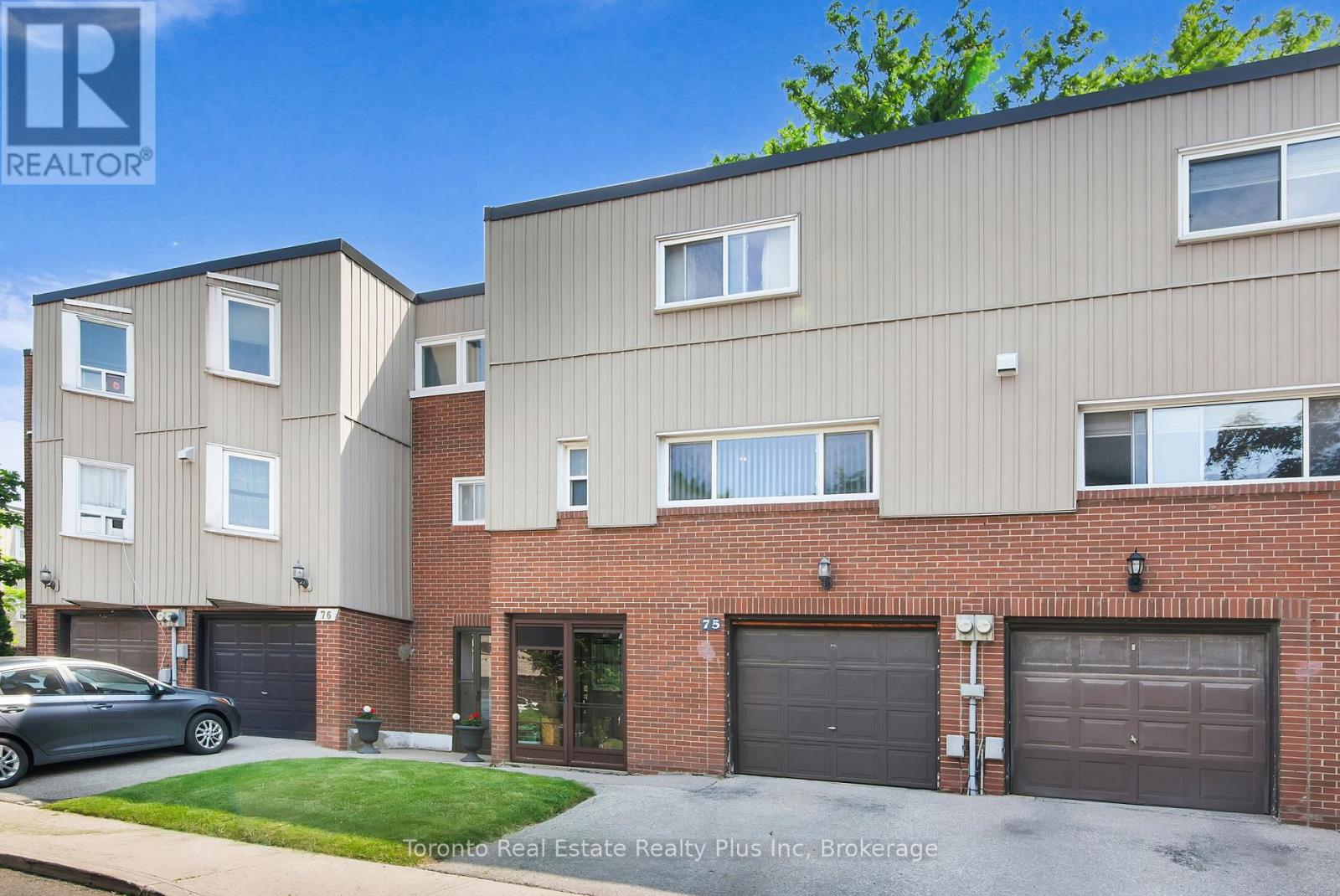 75 - 400 BLOOR STREET, Mississauga, Ontario