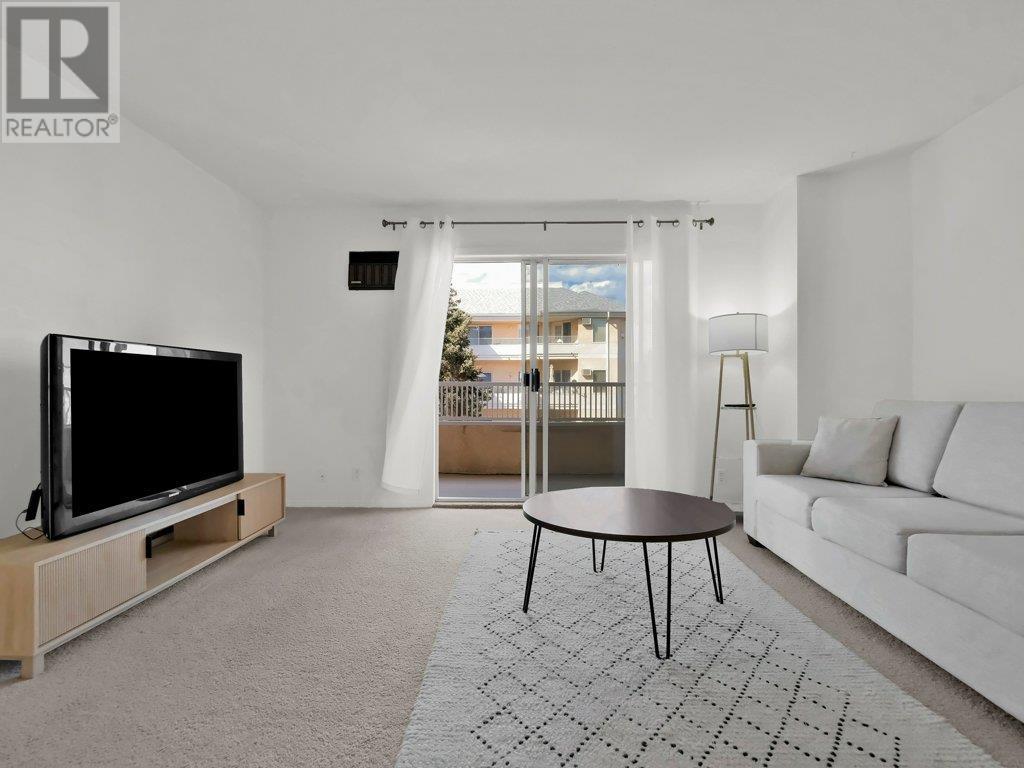 987 Klo Road Unit# 306, Kelowna, British Columbia  V1Y 9L2 - Photo 3 - 10350181
