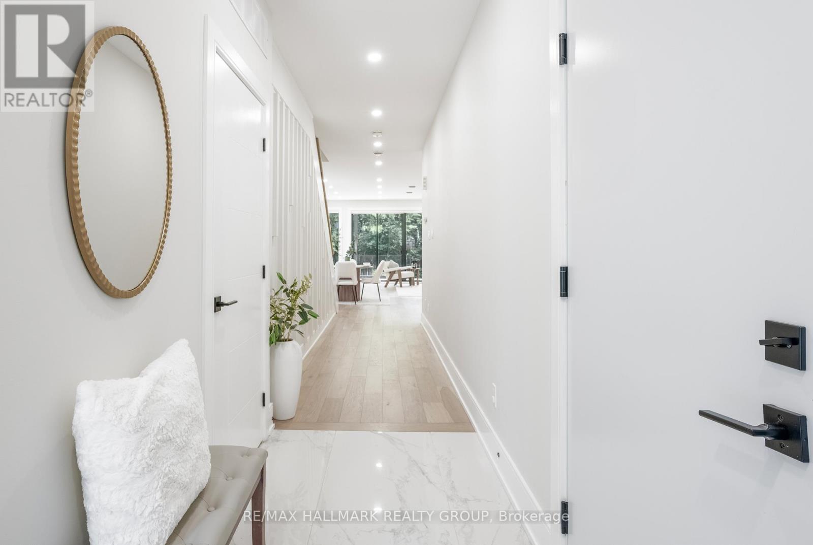185 CARLETON AVENUE, Ottawa, Ontario