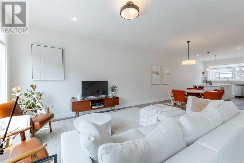 Property at 49 Royal Elm Green NW image 4