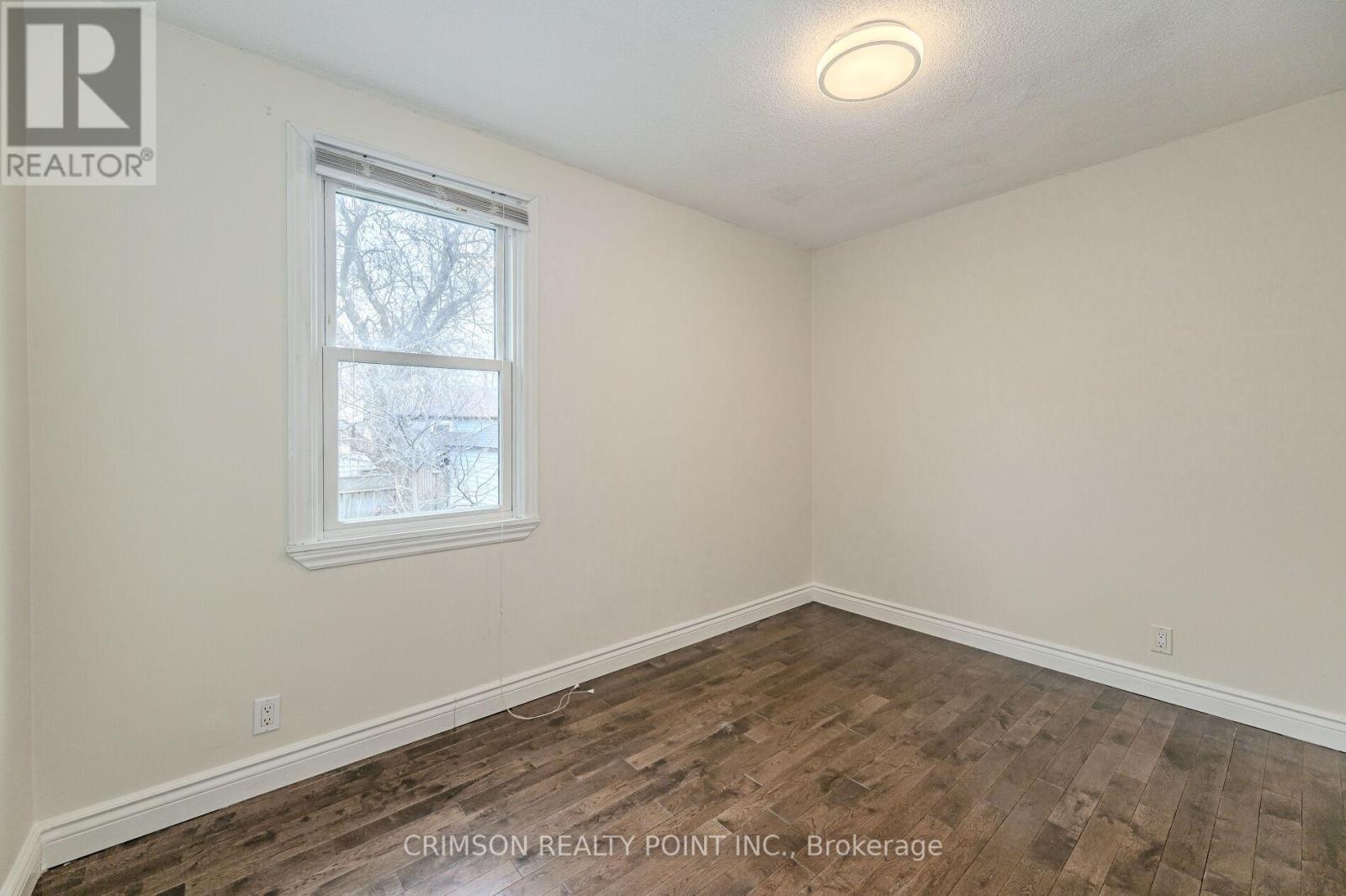 42 East 11th Street, Hamilton, Ontario  L9A 3T2 - Photo 14 - X12220784