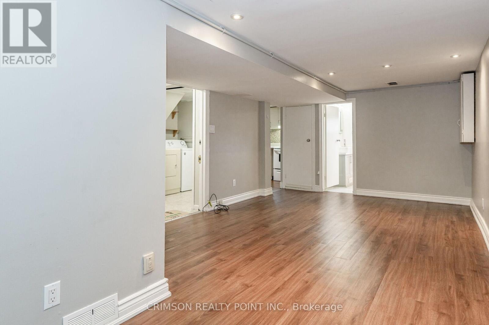 42 East 11th Street, Hamilton, Ontario  L9A 3T2 - Photo 24 - X12220784