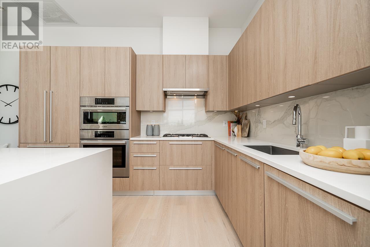 Ph501 1295 Conifer Street, North Vancouver, British Columbia  V7J 0B4 - Photo 11 - R3015559