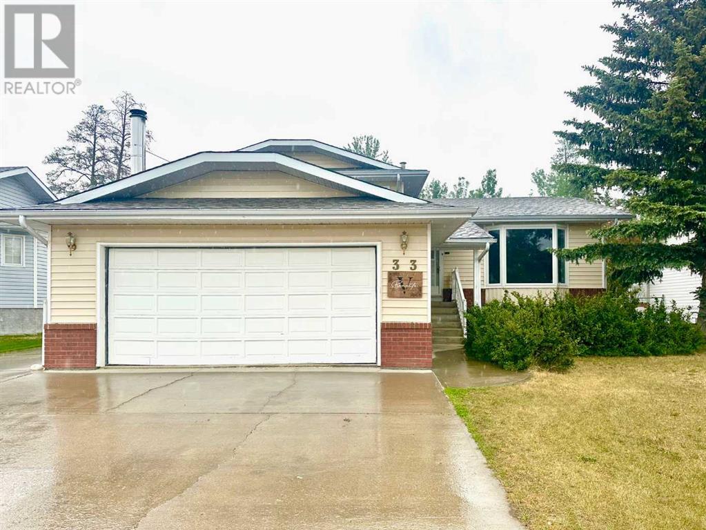 Property at 33 Pineview Road image 1