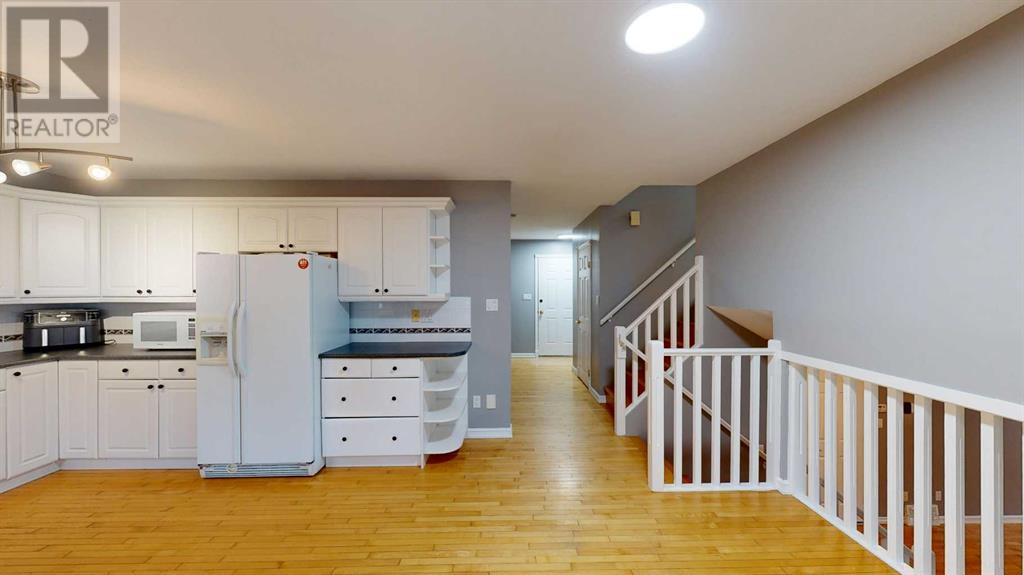 Property at 33 Pineview Road image 5
