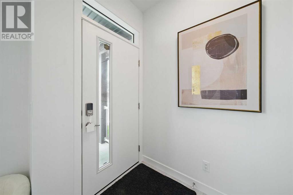 Property at 47 Edith Terrace NW image 3