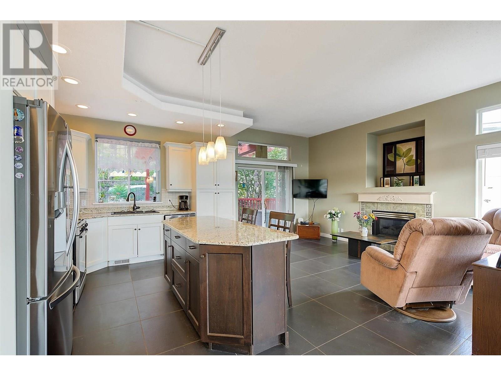 Property at 5165 Morrison Crescent image 5