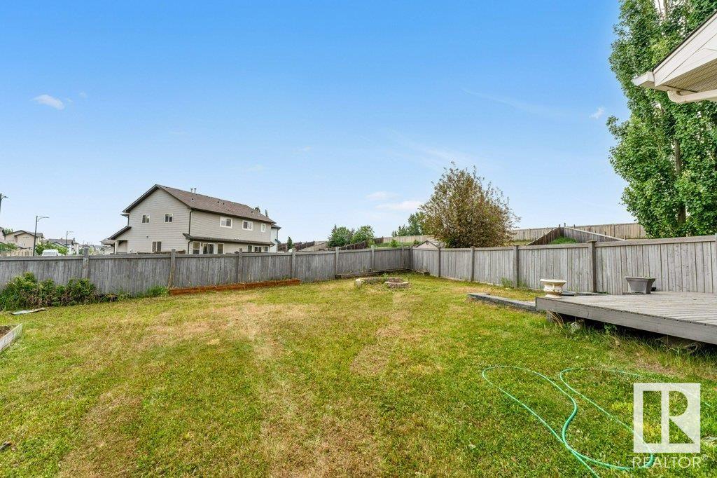 Property at 3545 11 ST NW image 4