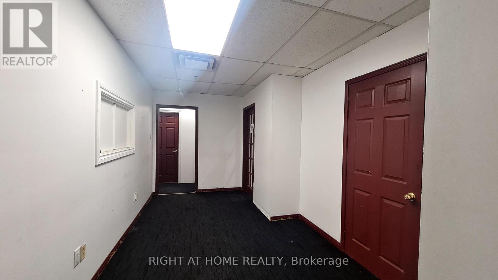 306b Eddystone Avenue, Toronto, Ontario M3N 1H7 - Photo 4 - W12220818