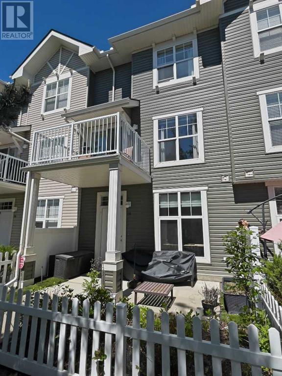 Property at 15 Toscana Gardens NW image 2