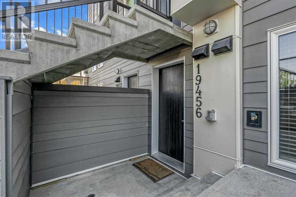 Property at 19456, 37 St SE image 1