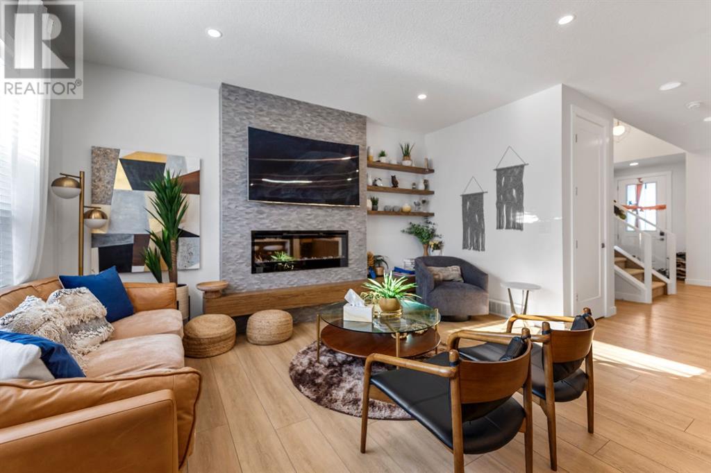 Property at 55 Ambleside Park NW image 4
