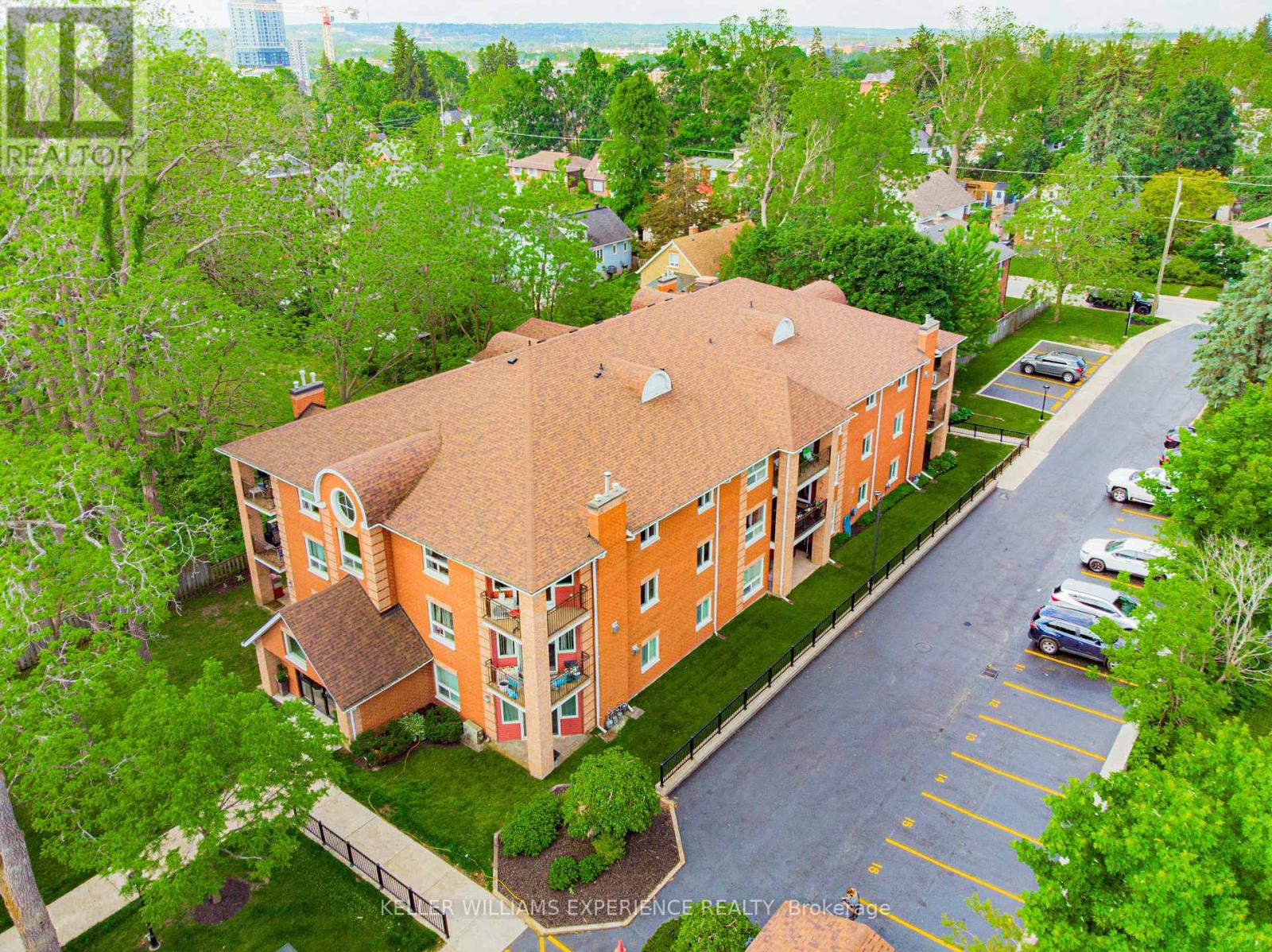 Property at 204 - 131 CLAPPERTON STREET image 5