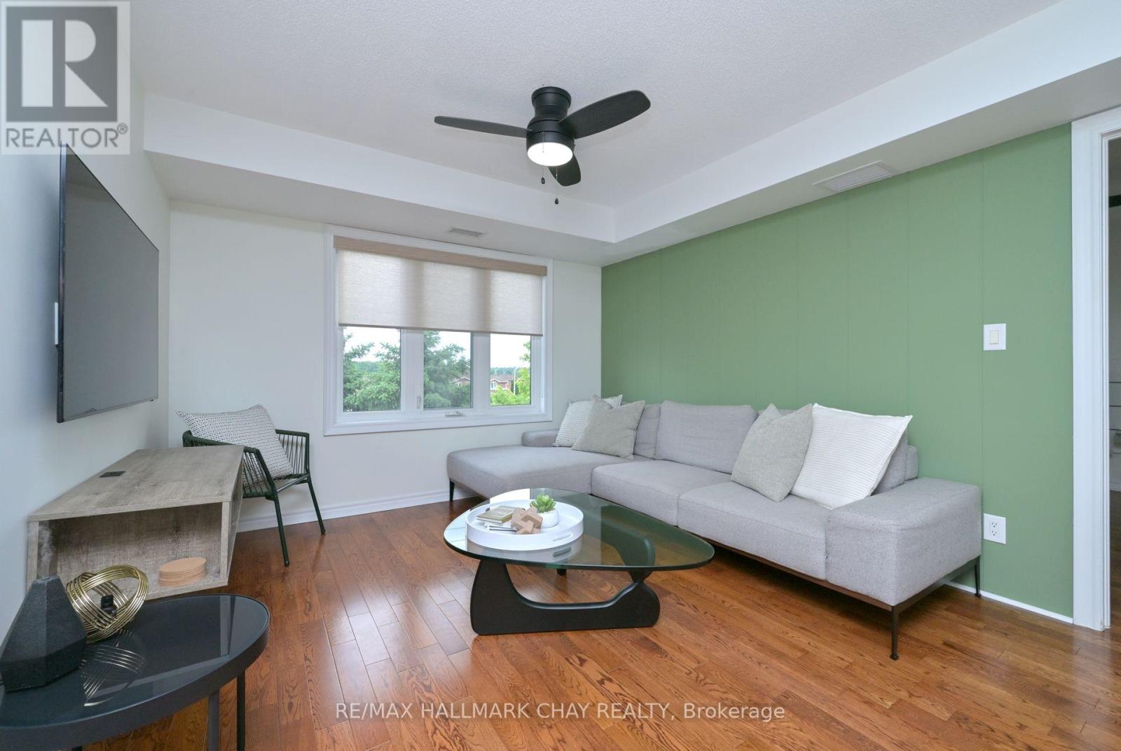 308 - 500 Mapleview Drive, Barrie, Ontario  L4N 6C3 - Photo 10 - S12213556