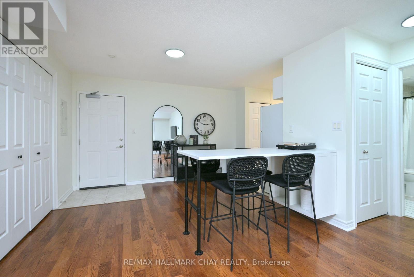308 - 500 Mapleview Drive, Barrie, Ontario  L4N 6C3 - Photo 8 - S12213556