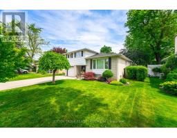 11 RICHMOND DRIVE, Brampton, Ontario