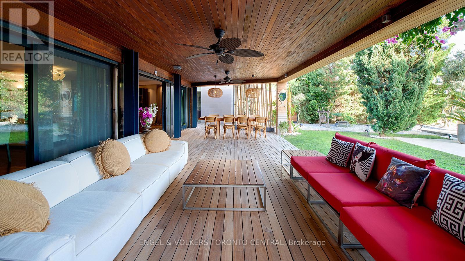 Terrace Suite - 0 Tiklicik Bay, Gokcebel Mah, Sendogan Cad, Turkiye, Ontario   - Photo 4 - X12220883