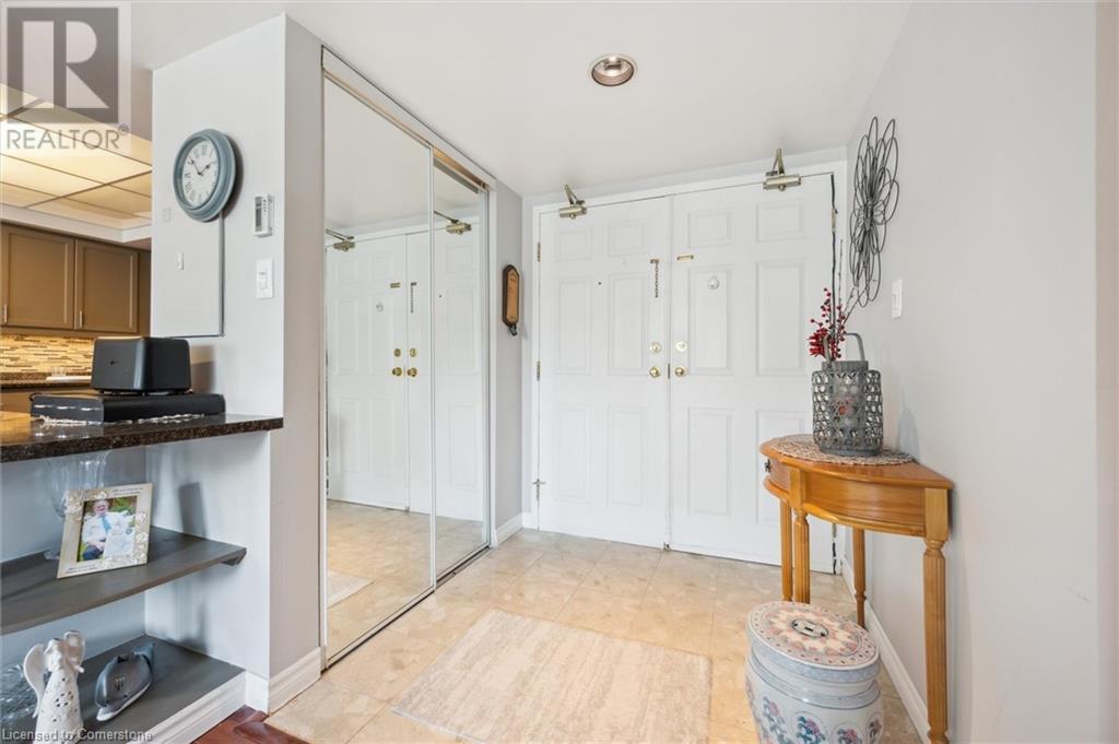 Property at 3267 KING Street E Unit# 204 image 4