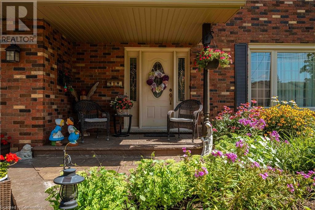 Property at 278 MORRISON Drive image 2