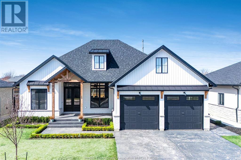 MLS# 25015040: 19 SUNNINGDALE, Leamington, Canada