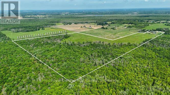 202122 21 Highway, Georgian Bluffs, Ontario  N4K 5N7 - Photo 3 - X12220957