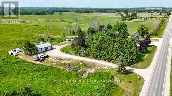 202122 21 Highway, Georgian Bluffs, Ontario  N4K 5N7 - Photo 41 - X12220957