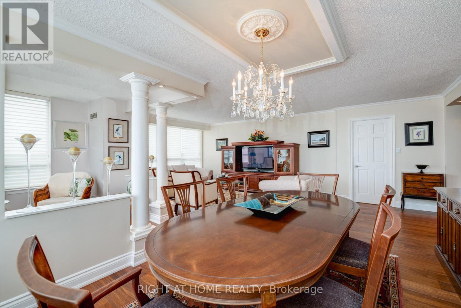 818 - 25 Austin Drive, Markham (Markville), Ontario  L3R 8H4 - Photo 17 - N12214978