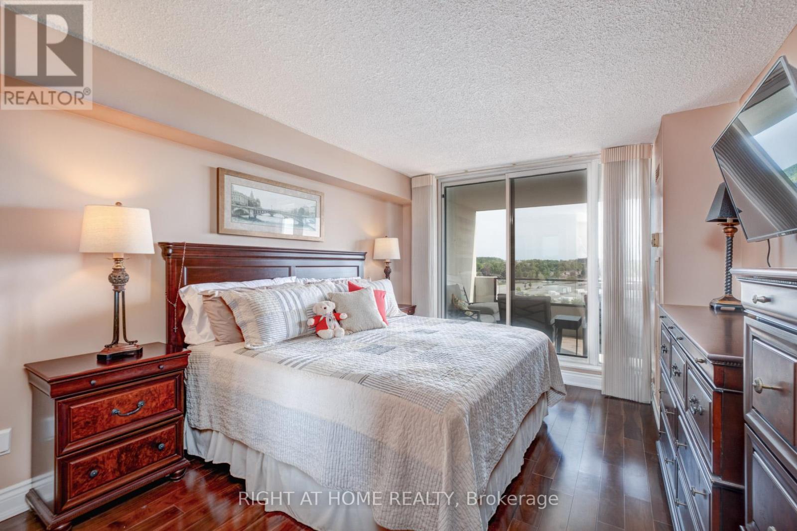 818 - 25 Austin Drive, Markham (Markville), Ontario  L3R 8H4 - Photo 23 - N12214978