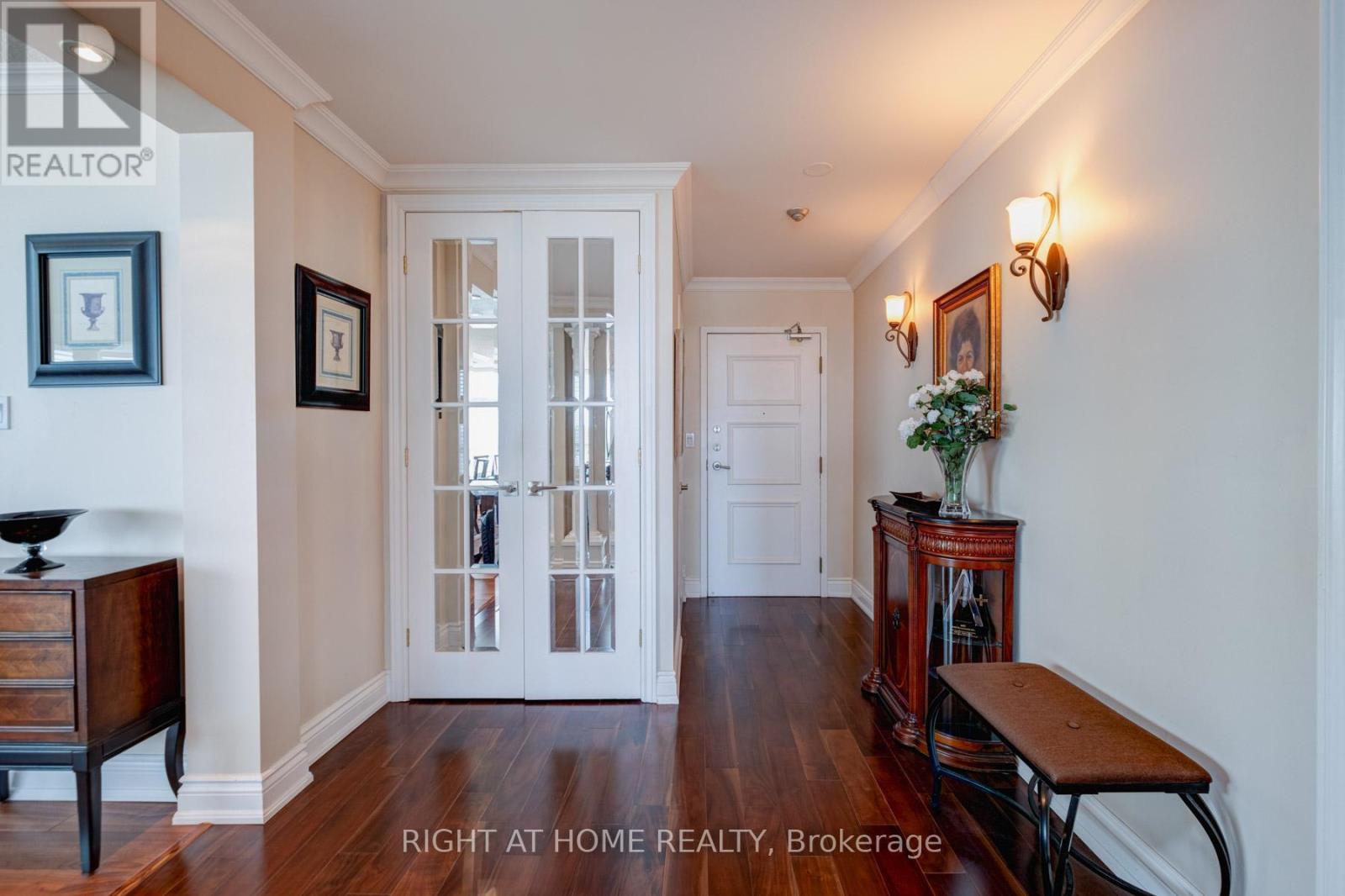 818 - 25 Austin Drive, Markham (Markville), Ontario  L3R 8H4 - Photo 9 - N12214978