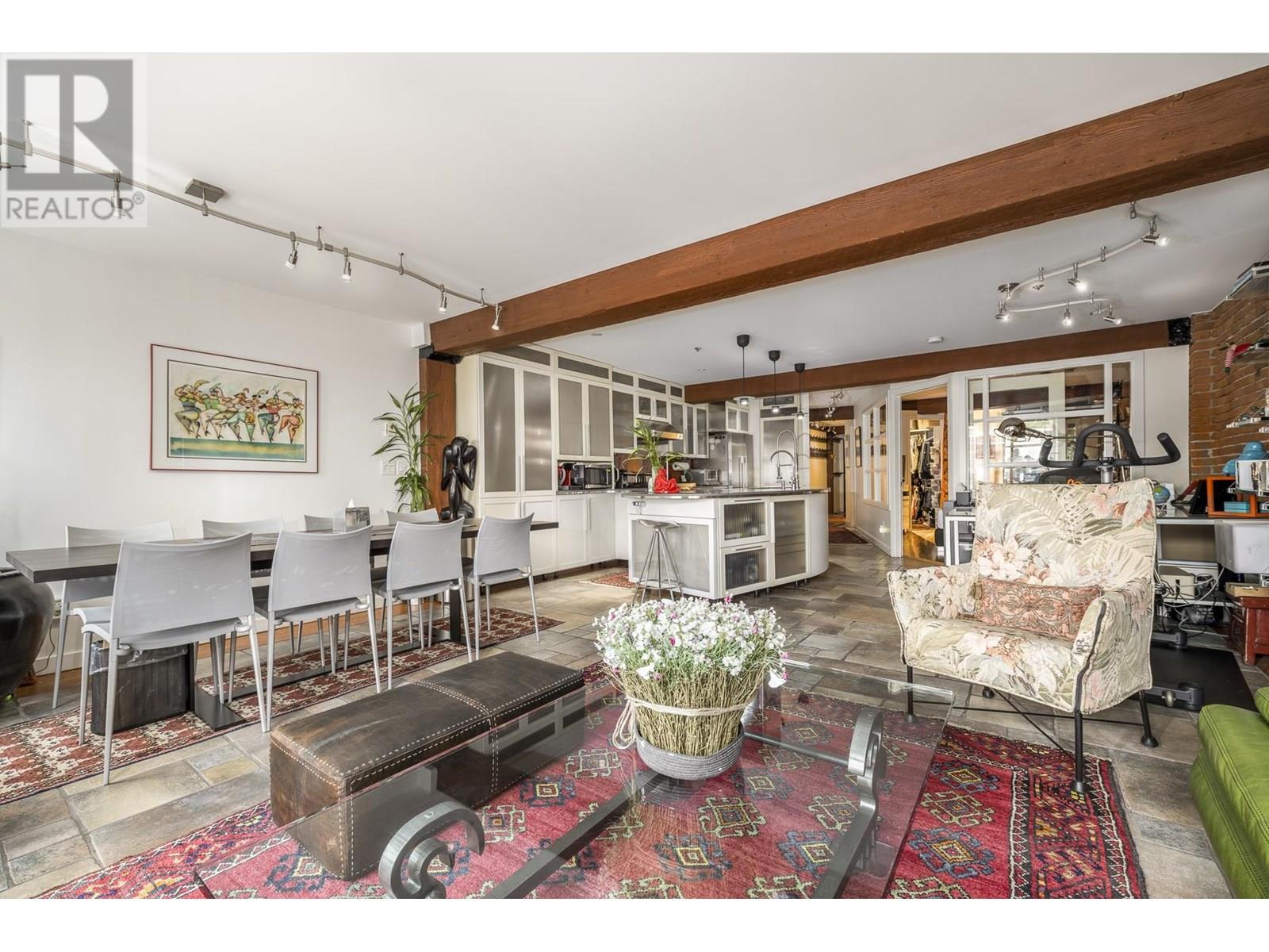 Listing Picture 6 of 23 : 205 1066 HAMILTON STREET, Vancouver / 溫哥華 - 魯藝地產 Yvonne Lu Group - MLS Medallion Club Member