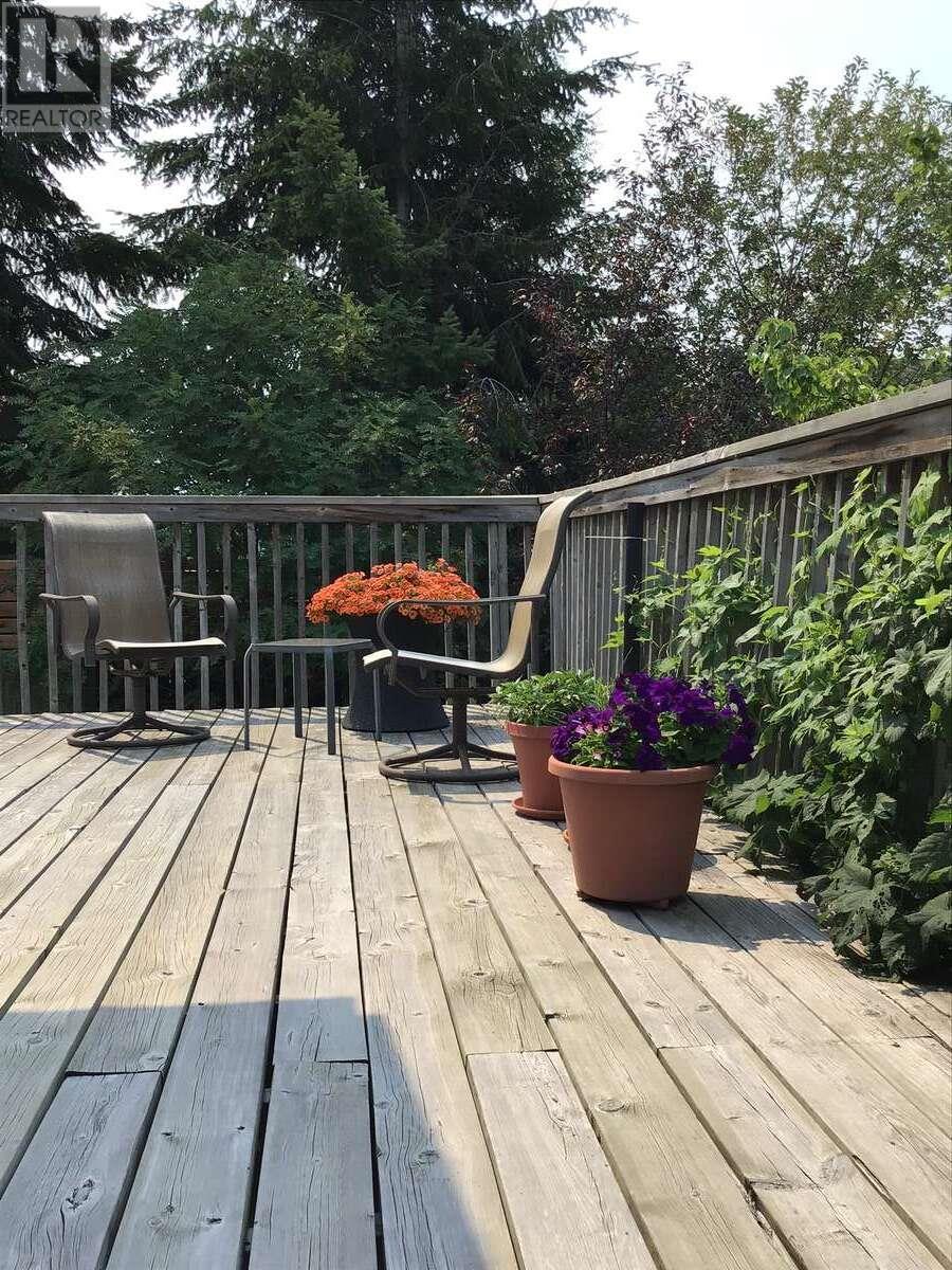 1510 Cedar Street, Golden, British Columbia  V0A 1H6 - Photo 42 - 10352278