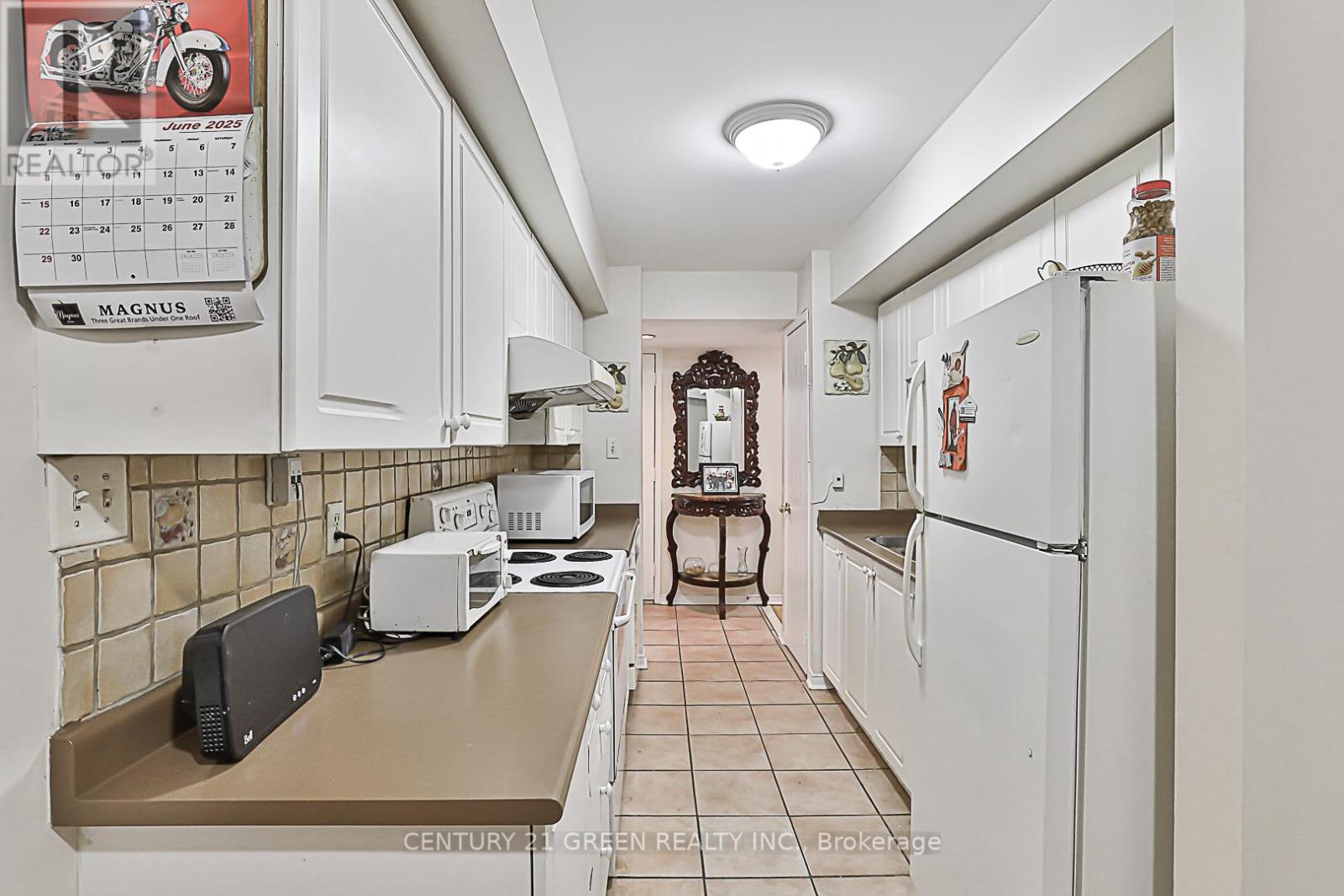 203 - 58 Sidney Belsey Crescent, Toronto, Ontario  M6M 5J2 - Photo 19 - W12200583
