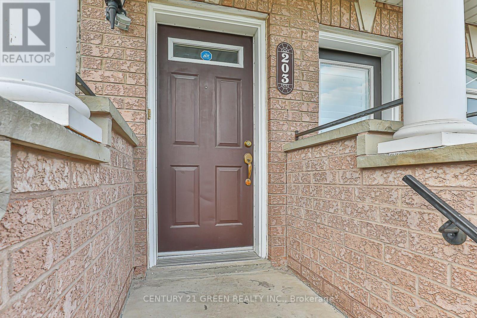 203 - 58 Sidney Belsey Crescent, Toronto, Ontario  M6M 5J2 - Photo 10 - W12200583