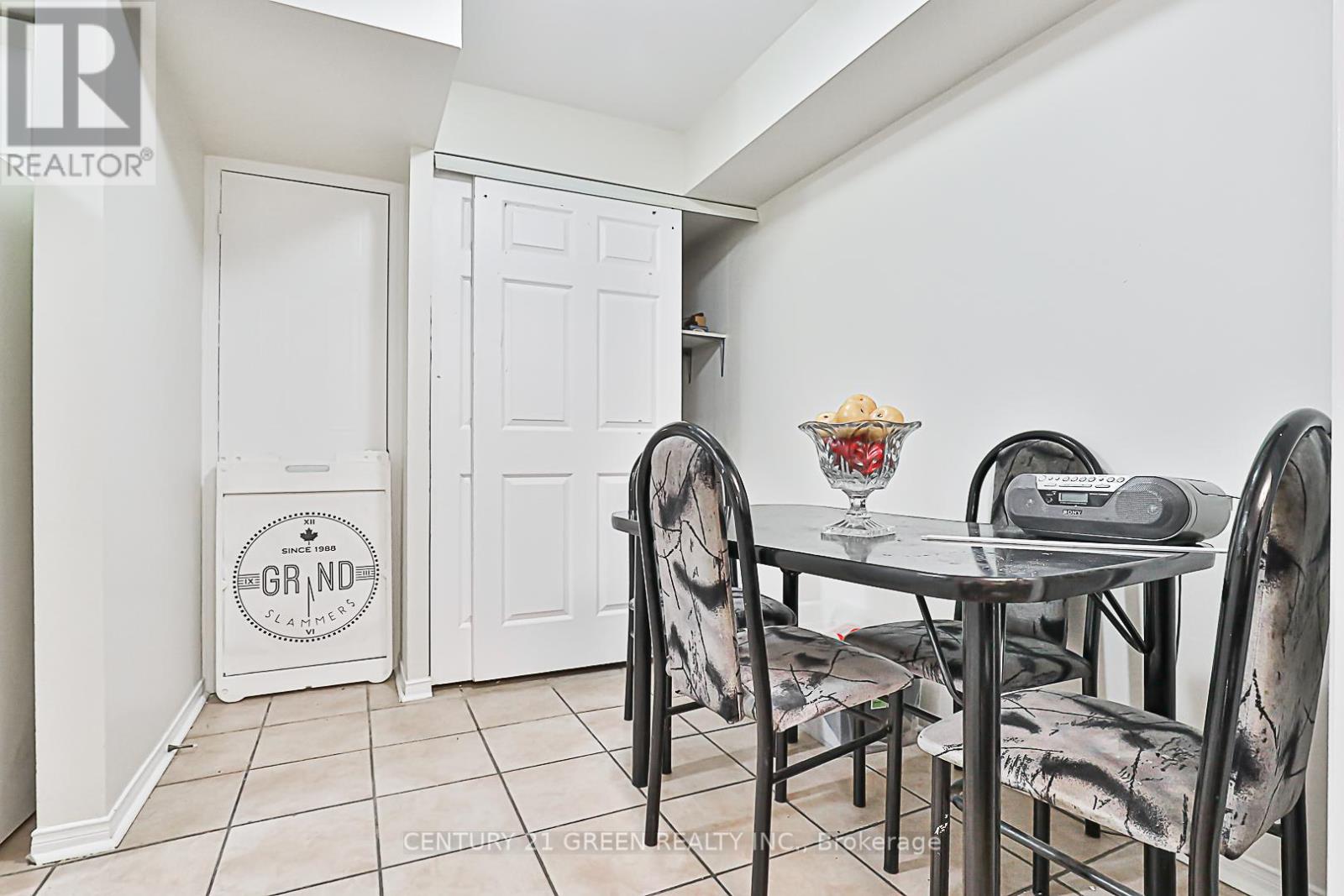 203 - 58 Sidney Belsey Crescent, Toronto, Ontario  M6M 5J2 - Photo 28 - W12200583