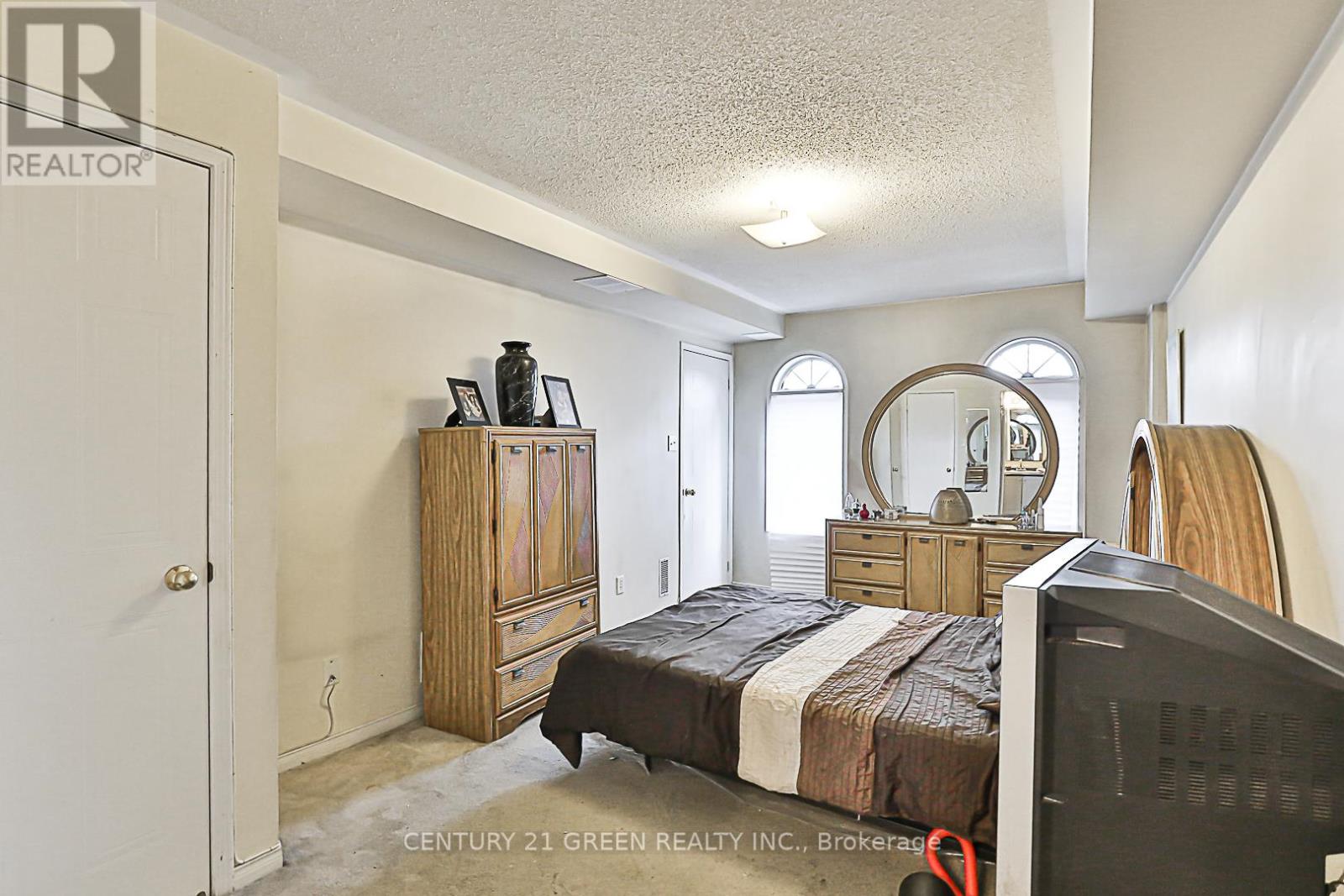 203 - 58 Sidney Belsey Crescent, Toronto, Ontario  M6M 5J2 - Photo 33 - W12200583