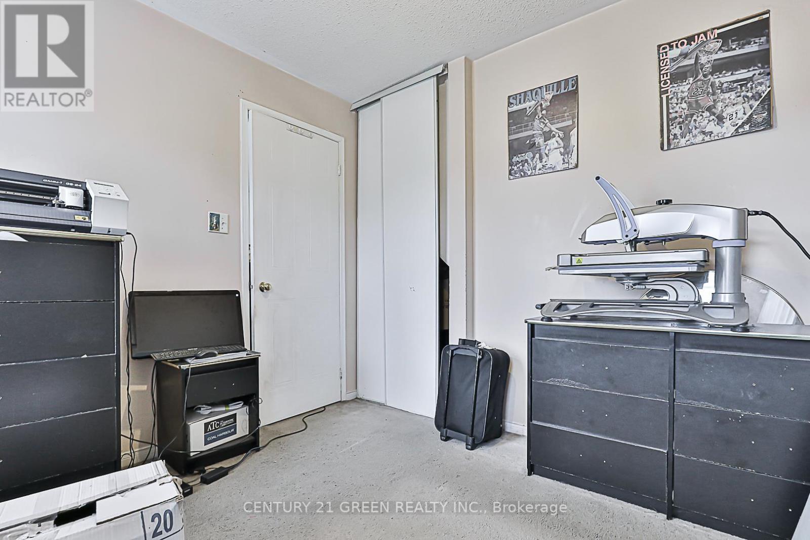 203 - 58 Sidney Belsey Crescent, Toronto, Ontario  M6M 5J2 - Photo 36 - W12200583