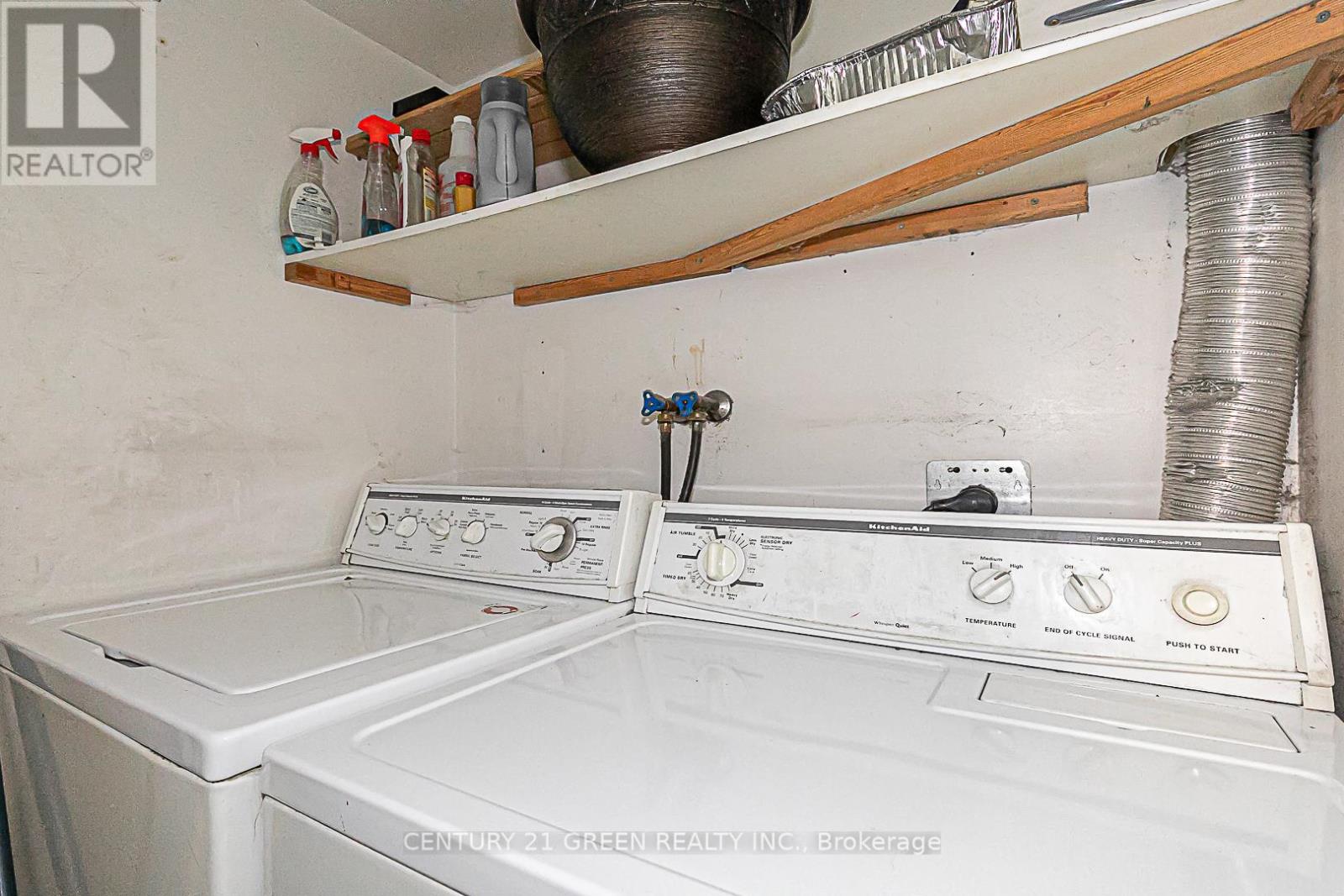 203 - 58 Sidney Belsey Crescent, Toronto, Ontario  M6M 5J2 - Photo 41 - W12200583