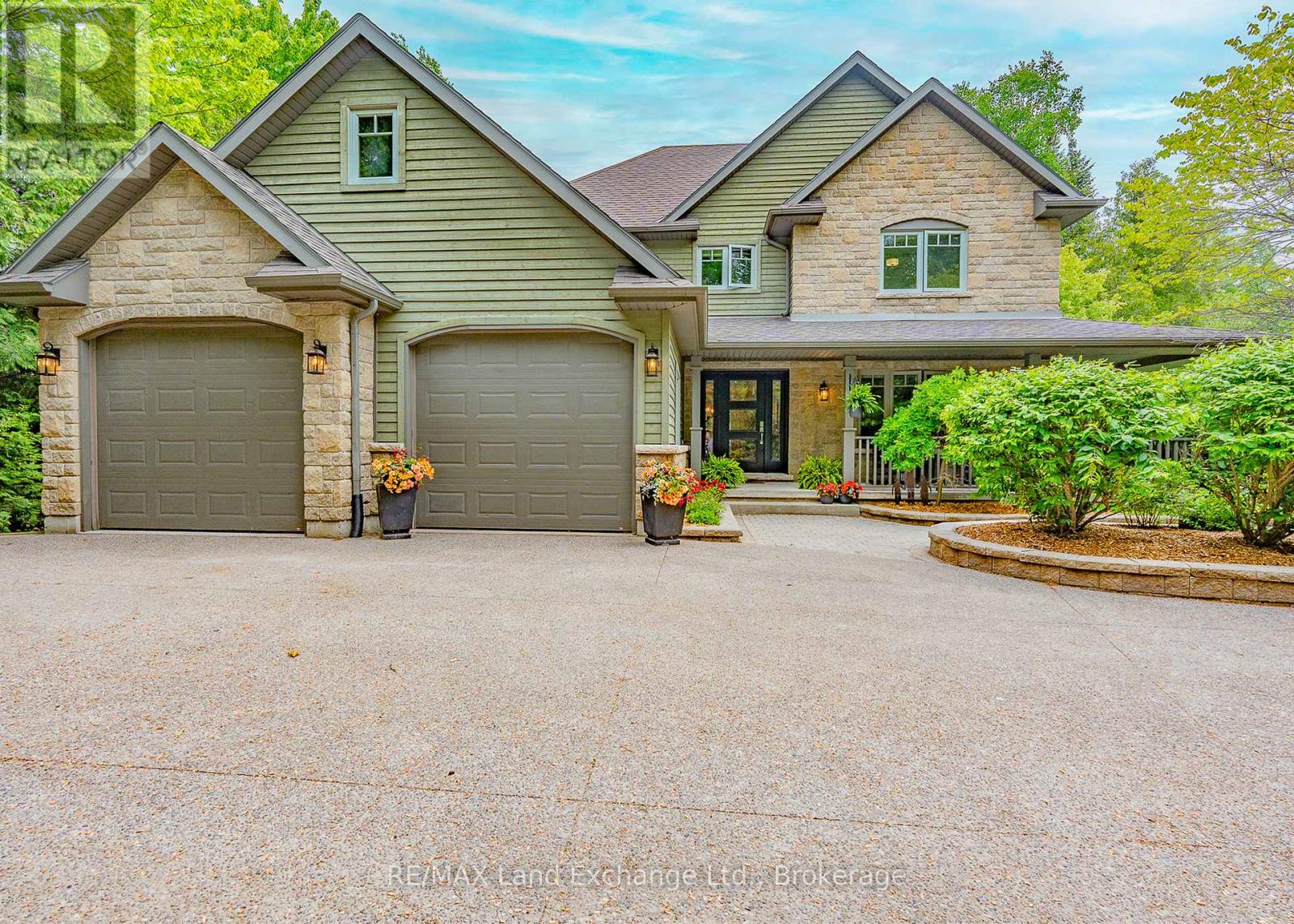 Property at 200 TRILLIUM DRIVE image 1