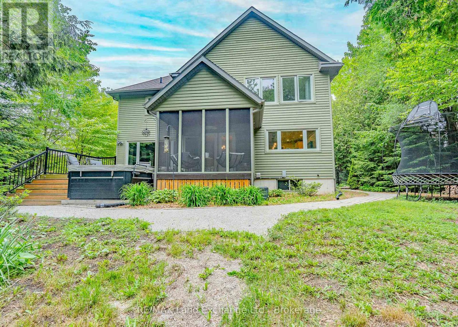 200 Trillium Drive, Saugeen Shores, Ontario  N0H 2C2 - Photo 35 - X12221028