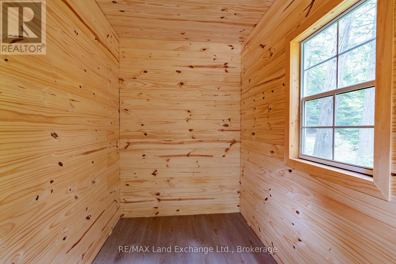 200 Trillium Drive, Saugeen Shores, Ontario  N0H 2C2 - Photo 43 - X12221028