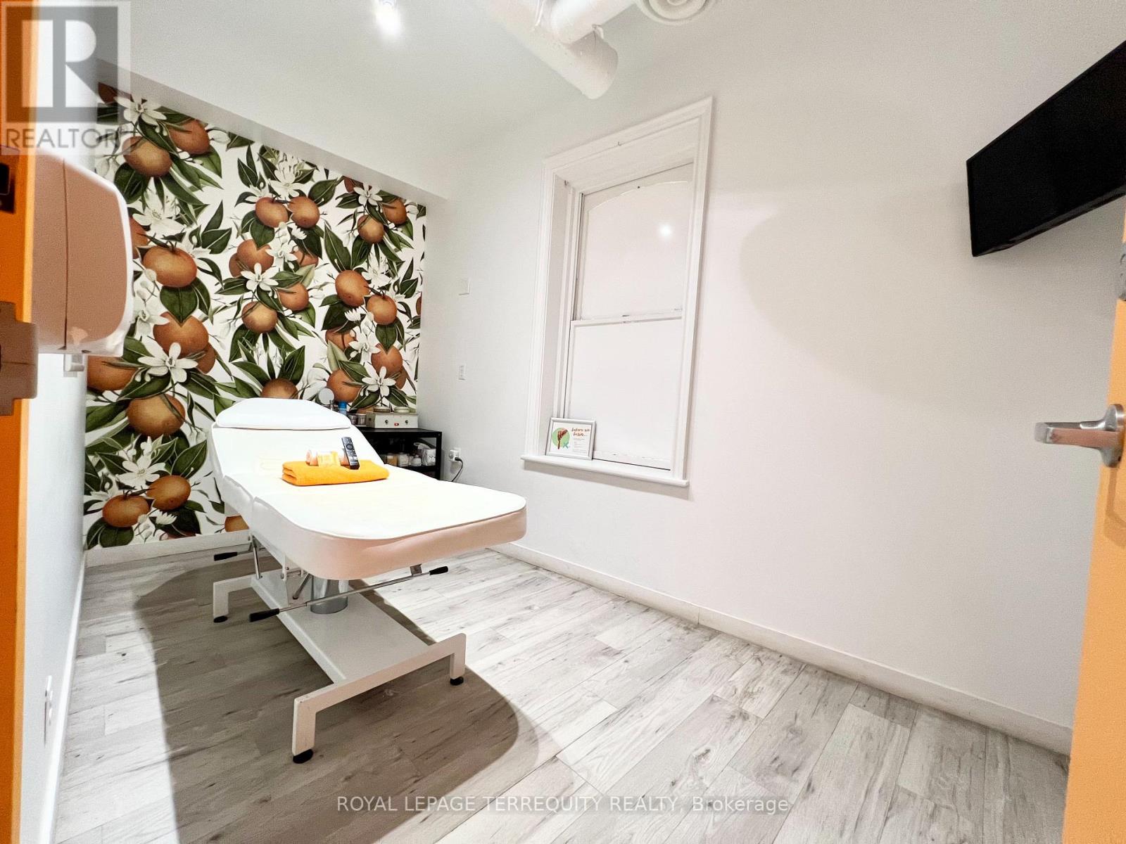 106 Main Street N, Markham, Ontario L3P 1Y1 - Photo 13 - N12096068