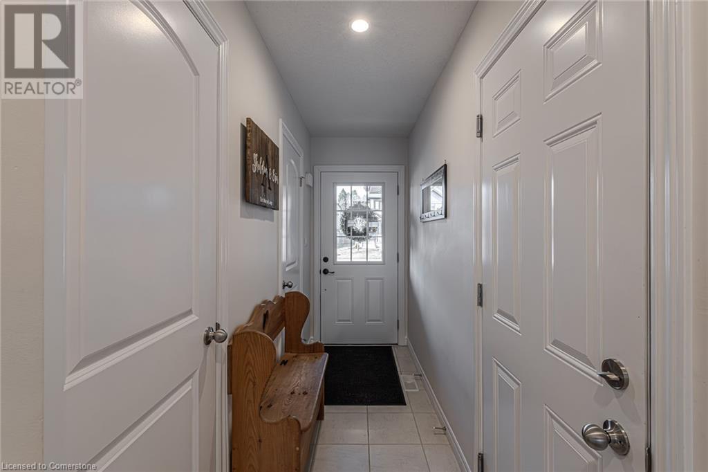 Property at 36 BASSWOOD Road image 4