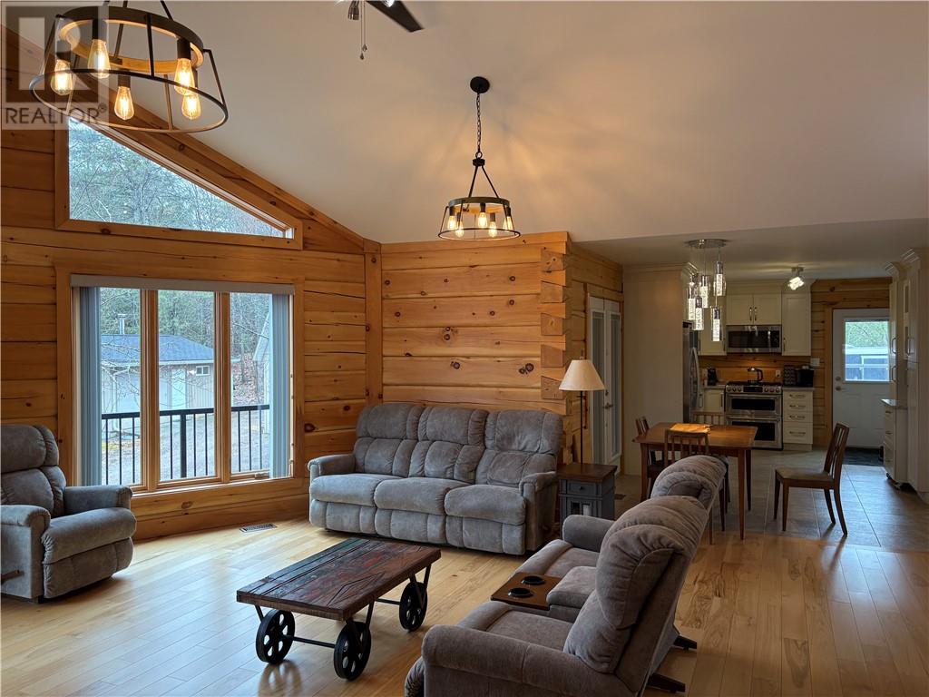 1100 Hwy 637, Killarney, Ontario  P0M 2A0 - Photo 16 - 2121653