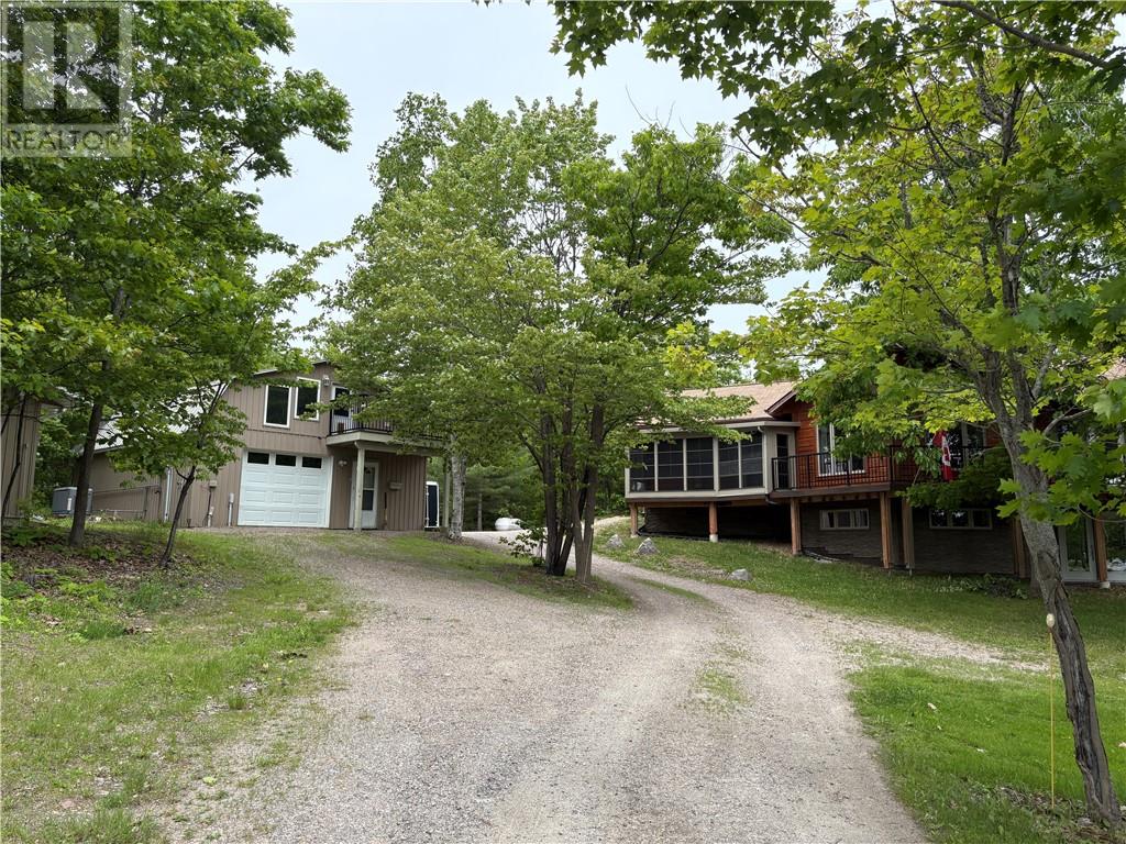 1100 Hwy 637, Killarney, Ontario