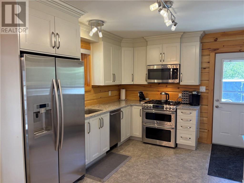 1100 Hwy 637, Killarney, Ontario  P0M 2A0 - Photo 19 - 2121653