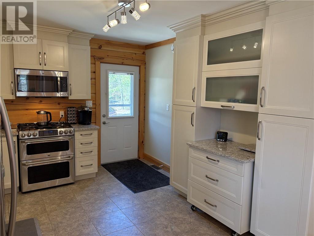 1100 Hwy 637, Killarney, Ontario  P0M 2A0 - Photo 18 - 2121653