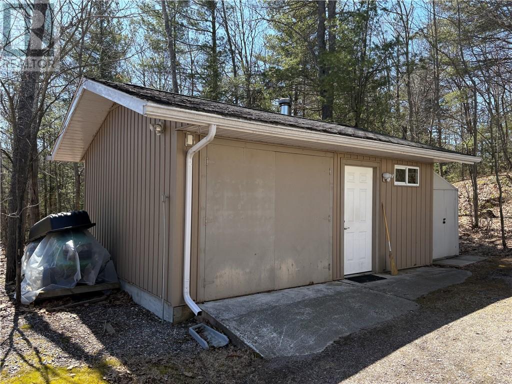 1100 Hwy 637, Killarney, Ontario  P0M 2A0 - Photo 47 - 2121653