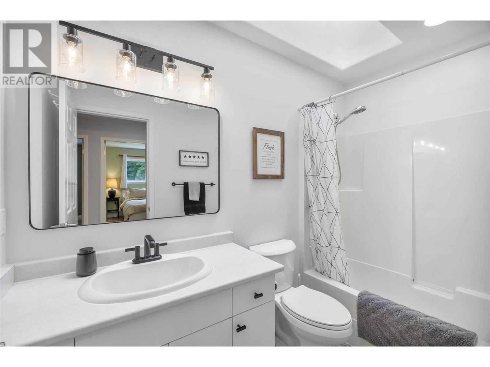 3789 Zinck Road, Scotch Creek, British Columbia  V0E 1M5 - Photo 33 - 10351895